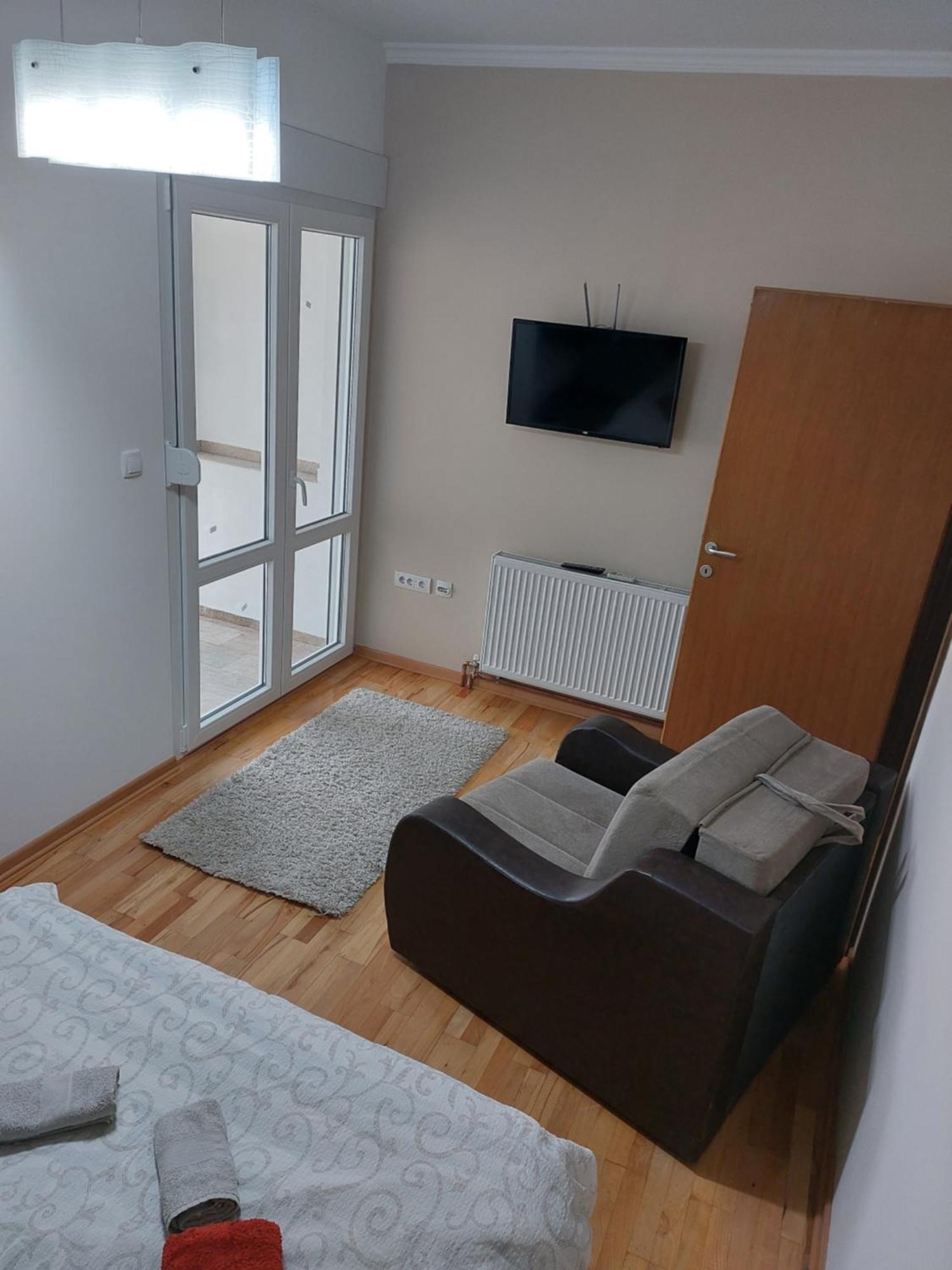 Apartmani Radulovic Vrnjacka Banja Room photo
