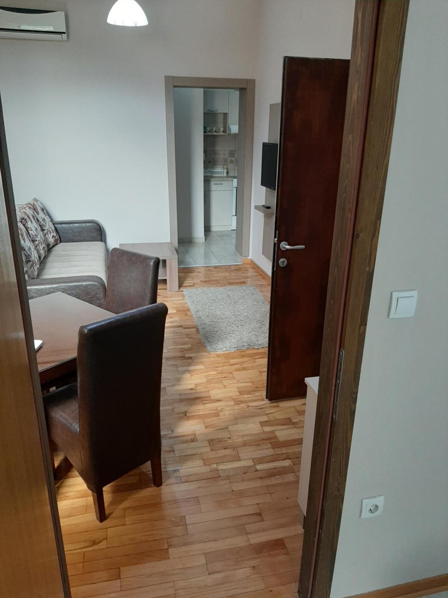 Apartmani Radulovic Vrnjacka Banja Room photo