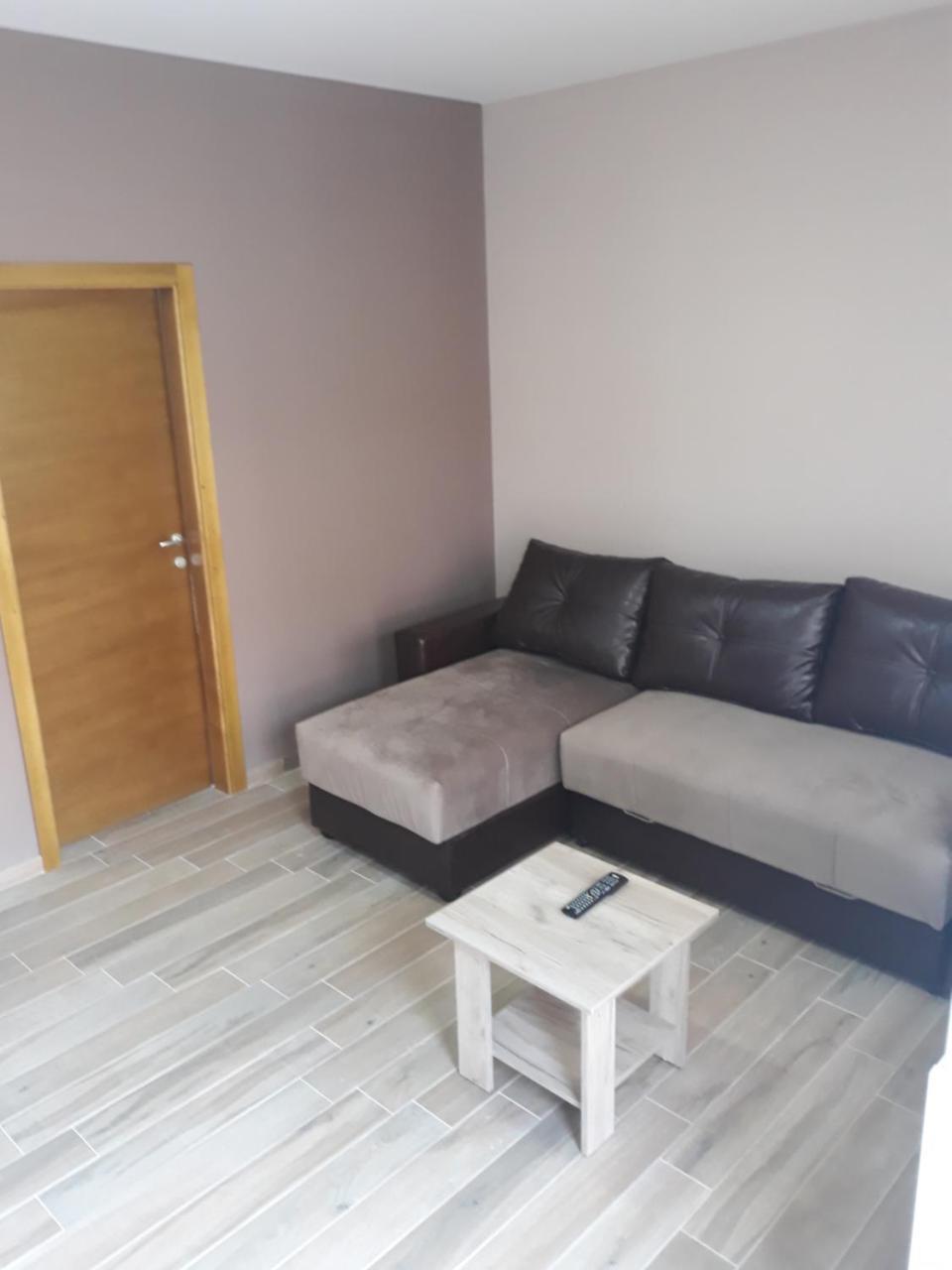 Apartmani Radulovic Vrnjacka Banja Exterior photo